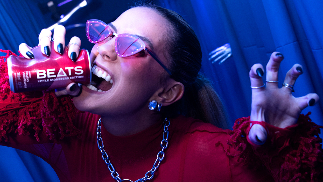 Beats, Monster Paw Can